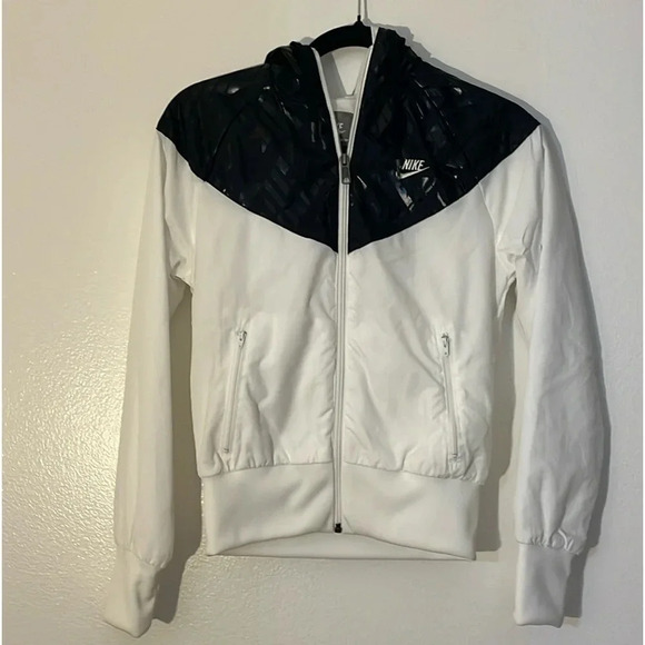 Nike | Nylon jacket windbreaker w/hood Black/White Logo women’s size XS cropped - Picture 1 of 11